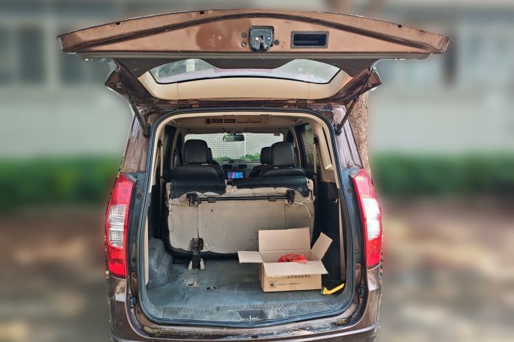 Used Wuling Hongguang 2018 1.5L Classic S Standard Model Trunk