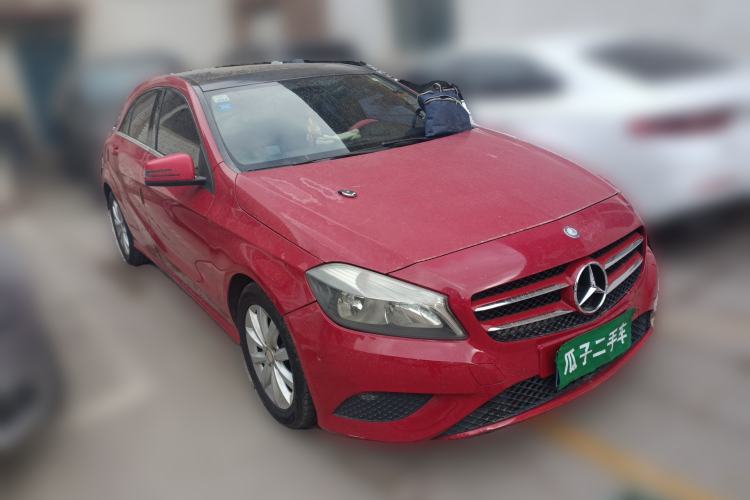 Used Mercedes-Benz A-Class 2013 A 180 Fashion Model Front Right 45 Deg