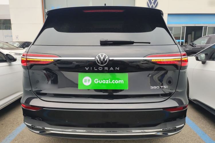 Used Volkswagen Viloran 2024 380TSI Premium Edition
