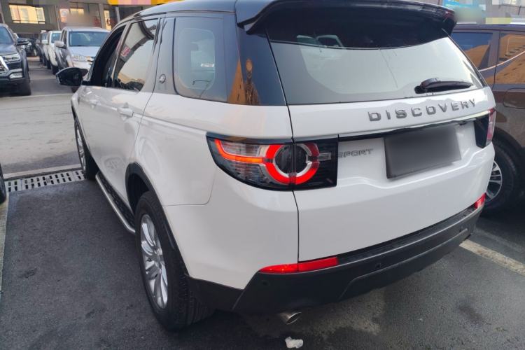 Used Land Rover Discovery Sport 2019 240 PS PURE Edition China VI Standard
