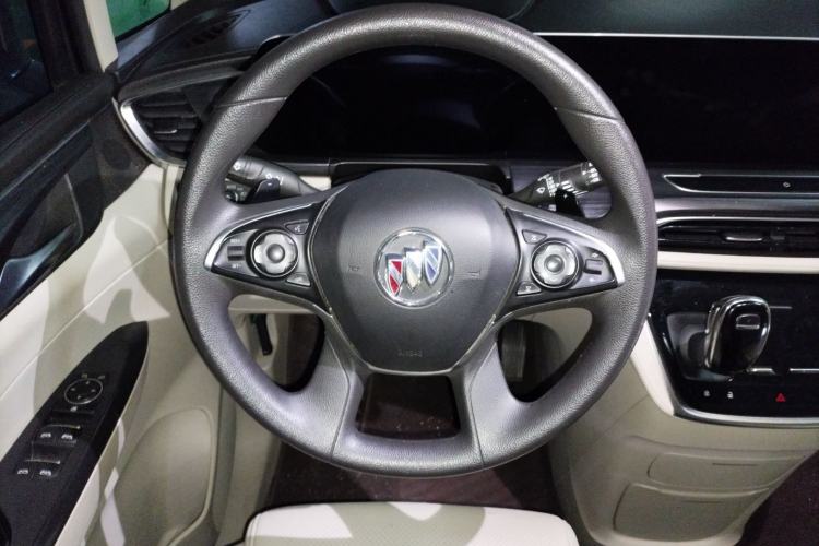 Used Buick GL8 2022 ES Landtrek 653T Comfort Edition Steering Wheel