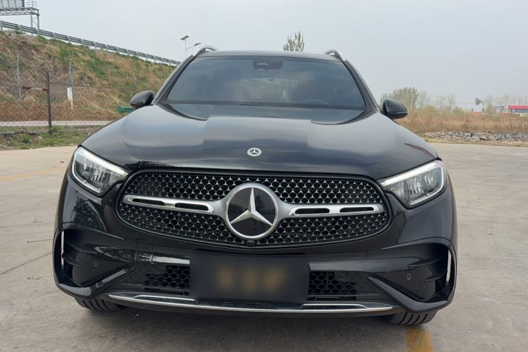 Used Mercedes-Benz GLC 2024 Facelifted GLC 260 L 4MATIC Luxury Version 5 Seats Front