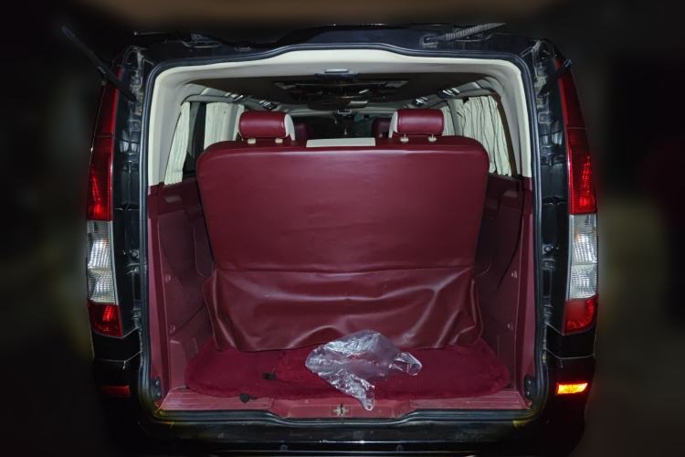 Used Mercedes-Benz Vito 2013 2.1T Elite Edition Trunk