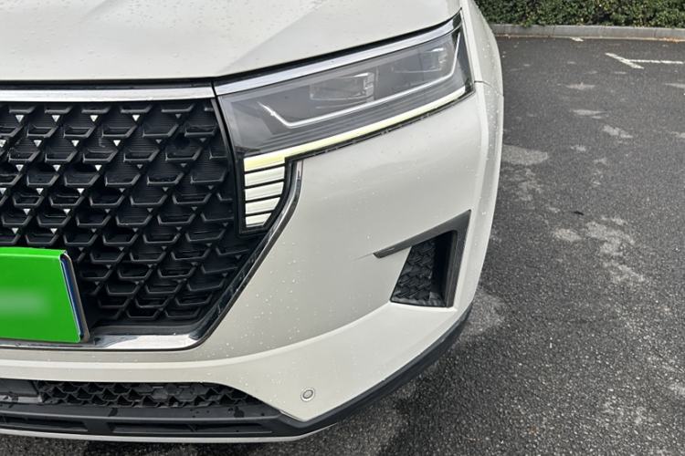 Used Venucia Star 2021 260T Automatic 48V Mild Hybrid Turbocharged Star Achieve Edition
