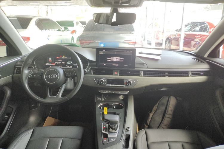 Used Audi A4L 2022 40 TFSI Luxury Prestige Edition