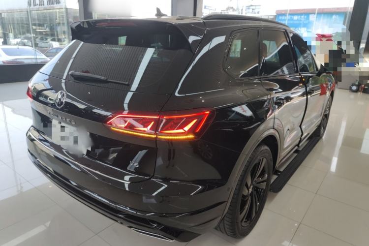 Used Volkswagen Touareg 2023 3.0 TSI Luxury Edition Obsidian Black Sport Package
