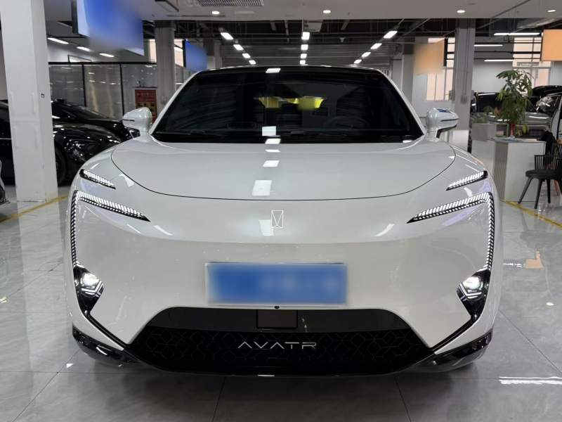 Used Avatr 11 2025 Max All-Electric Four-Wheel Drive — 27