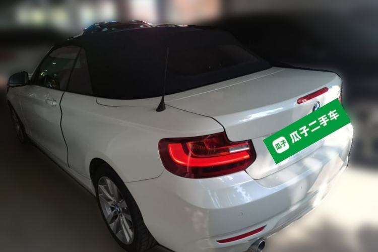 Used BMW 2 Series 2015 220i Convertible Coupe Leading Model
