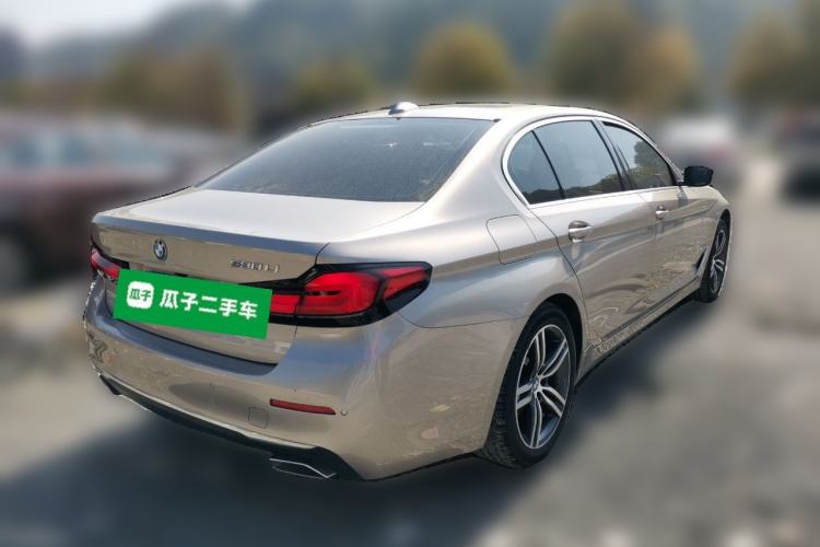 Used BMW 5 Series 2021 530Li Leading Luxury Package Rear Right 45 Deg