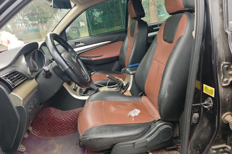 Used Dongfeng Yufeng P16 2017 1.9T Two-Wheel Drive Luxury Extended Version D19TCIE2
