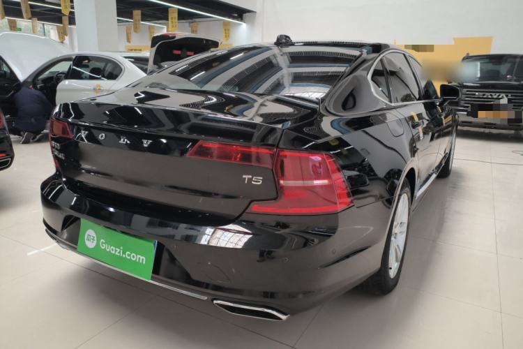 Used Volvo S90 2017 T4 Zhiyi Edition
