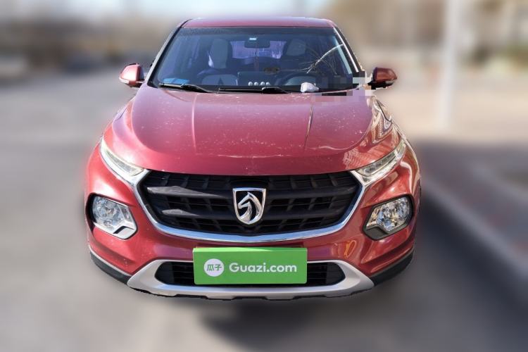 Used Baojun 510 2017 1.5L manual Comfort trim
