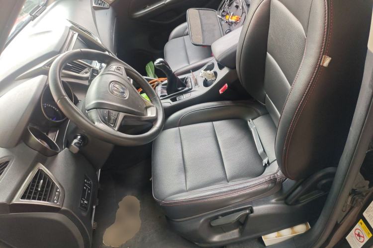 Used CHANGAN CS75 2016 2.0L Manual Luxury Version China V Standard
