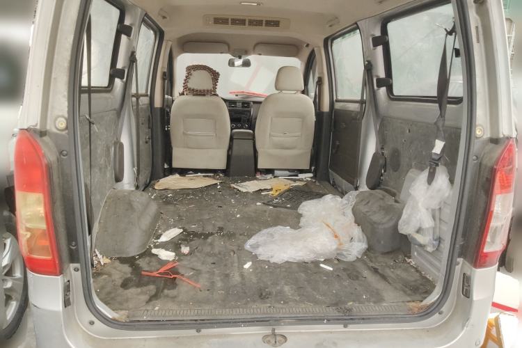 Used Wuling Rongguang V 2016 1.2L Standard Version