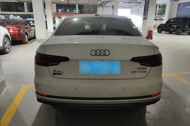 Used Audi A4L 2019 40 TFSI Fashion Version China V

