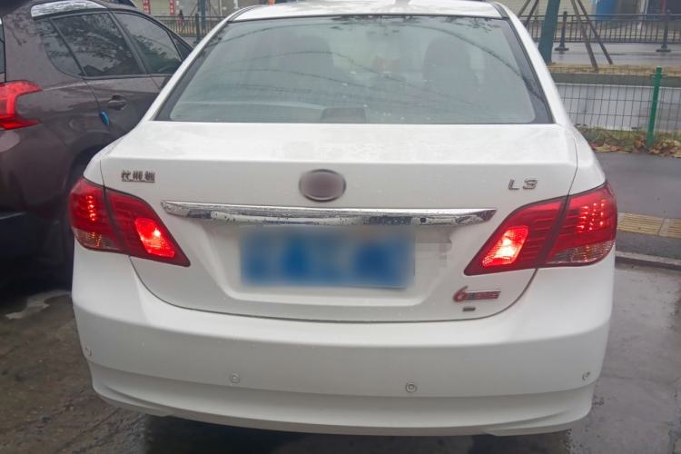 Used BYD L3 2013 1.5L Automatic Comfort Edition
