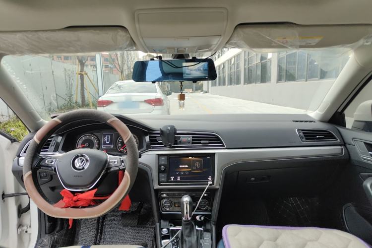 Used Volkswagen Lamando 2021 280TSI DSG Comfort Edition
