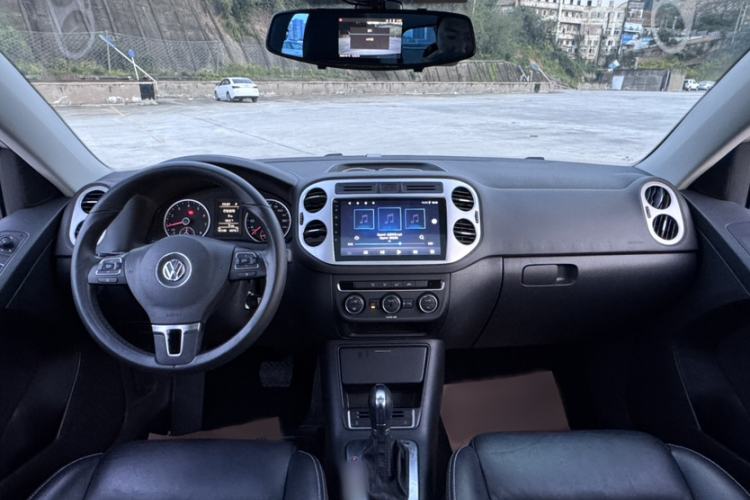 Used Volkswagen Tiguan 2017 300TSI Automatic Two-Wheel Drive Silk Road Comfort Edition Interior 2