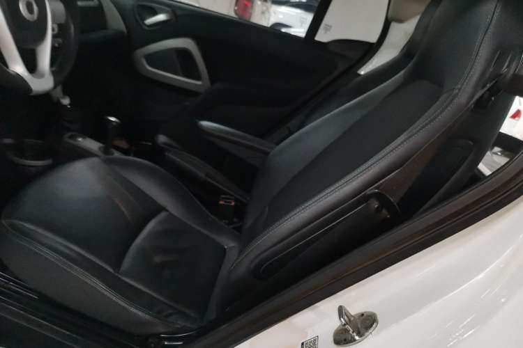 Used smart fortwo 2013 1.0T Hardtop Passion Edition