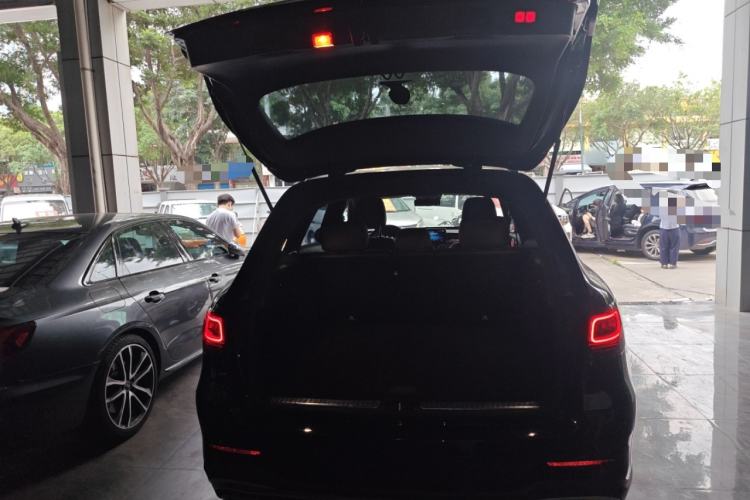 Used Mercedes-Benz GLC 2020 Facelift GLC 300 L 4MATIC Dynamic Edition Trunk