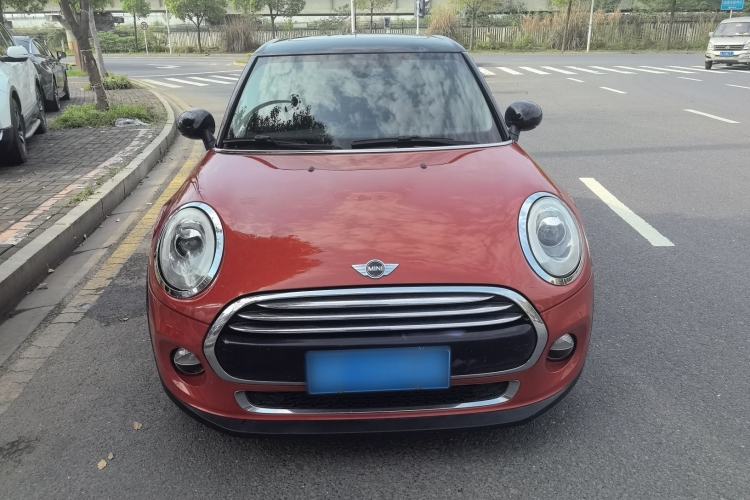 Used MINI 2016 1.5T COOPER Five-Door Edition Front
