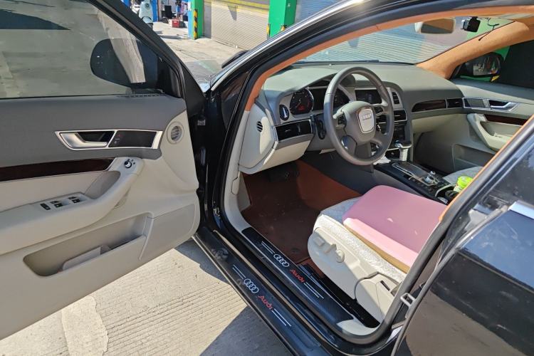 Used Audi A6L 2010 2.0 TFSI Automatic Standard Edition Driver Seat