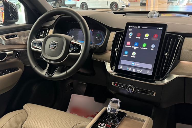 Used Volvo XC90 New Energy 2025 T8 Luxury Prestige 7-Seater