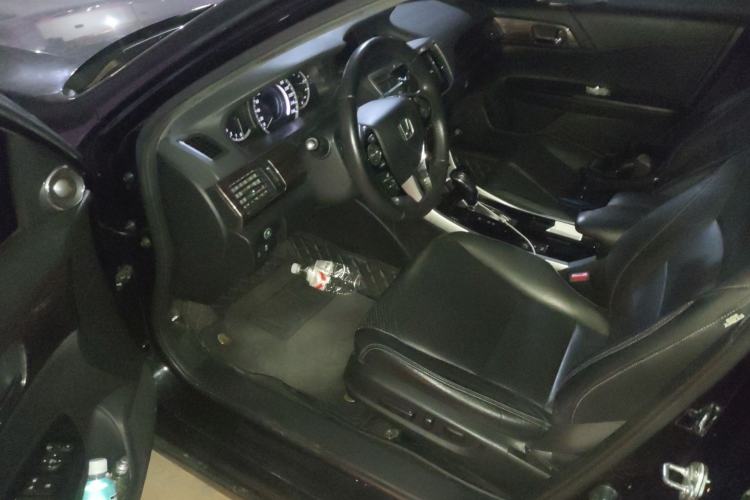 Used Honda Accord 2016 2.4L Luxury Edition
