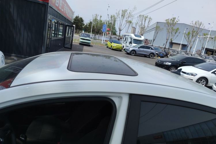 Used CHANGAN Eado DT 2019 1.6L Manual Comfort Model China VI Standard Roof