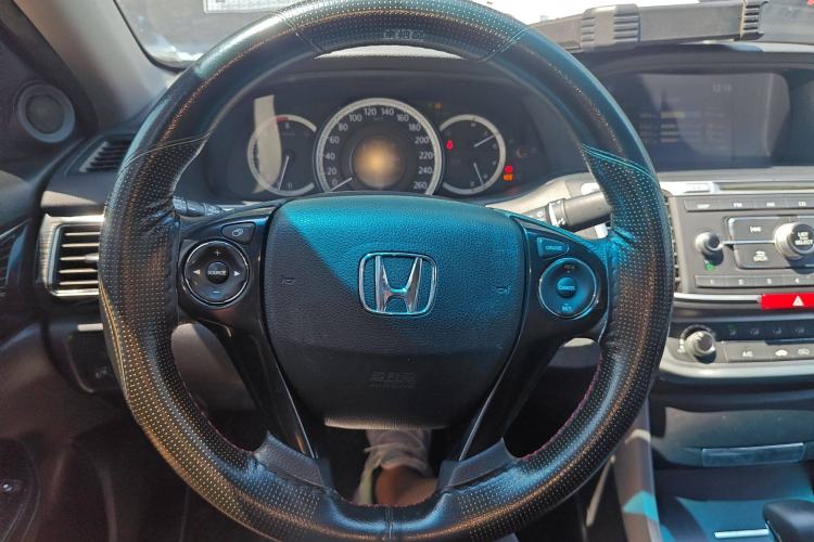 Used Honda Accord 2015 2.0L LX Comfort Edition
