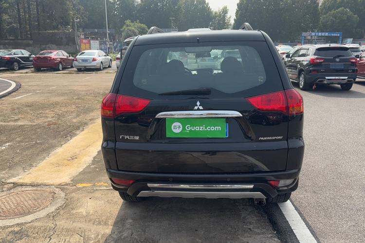 Used Mitsubishi Pajero Sport 2013 3.0L Automatic 4x4 Executive Edition