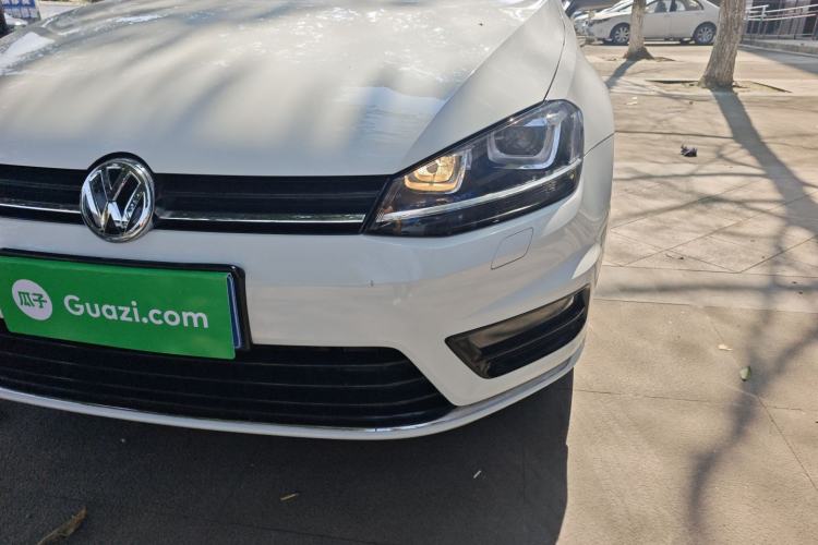 Used Volkswagen Golf 2016 1.4TSI Automatic R-Line