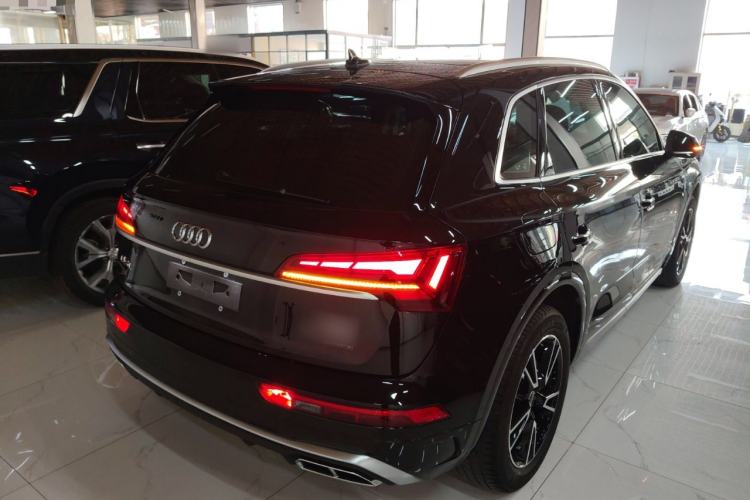 Used Audi Q5L 2022 40T Fashionable and Dynamic Model