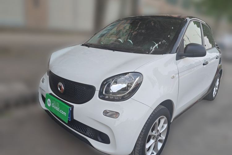 Used smart forfour 2018 1.0L 52 kW Dynamic Edition