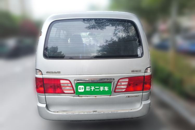 Used Jinbei Grace 2010 2.0L Ruixiang Luxury Version (Short Wheelbase) 1TR