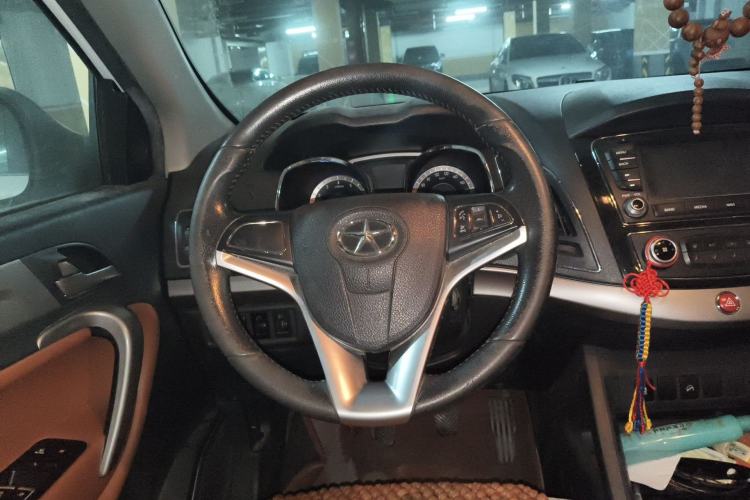 Used JAC Group Refine S5 2013 1.8T Manual New Edition