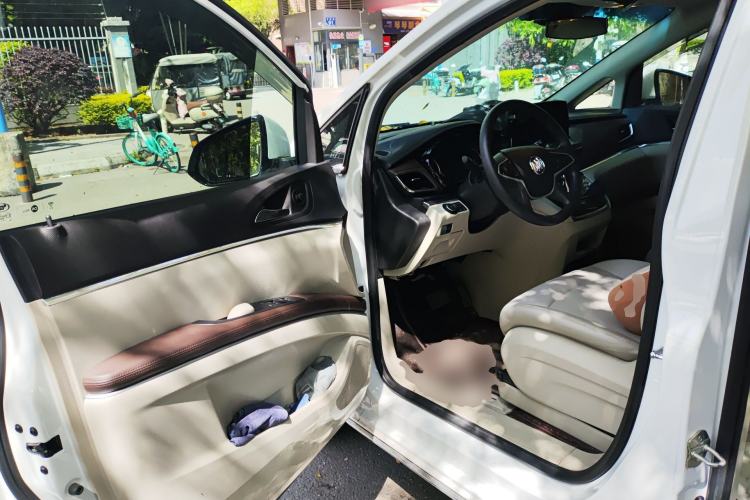 Used Buick GL8 2023 Land Executive Class Smart Enjoyment Model
