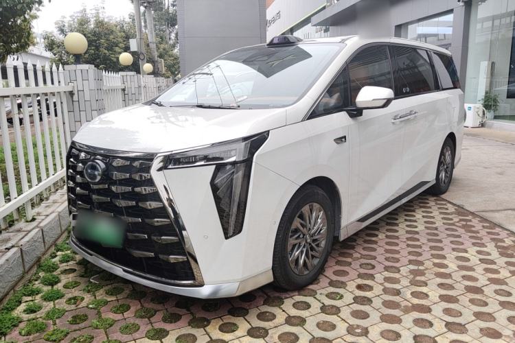 Used GAC Trumpchi Xiangwang M8 2025 Kunkun Series Max Luxury Cabin