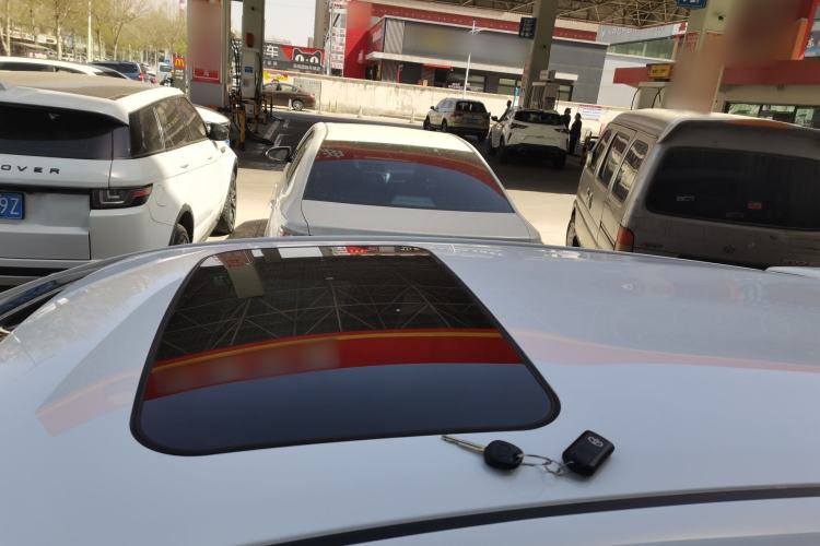 Used Toyota YARiS L Zhi Xuan 2016 Revised Version 1.5G CVT with Dynamic Sunroof