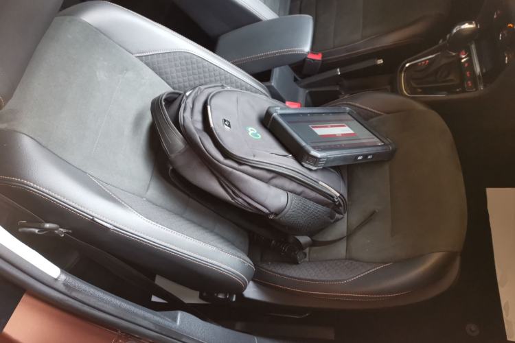 Used Volkswagen C-TREK 2017 230TSI DSG Luxury Model
