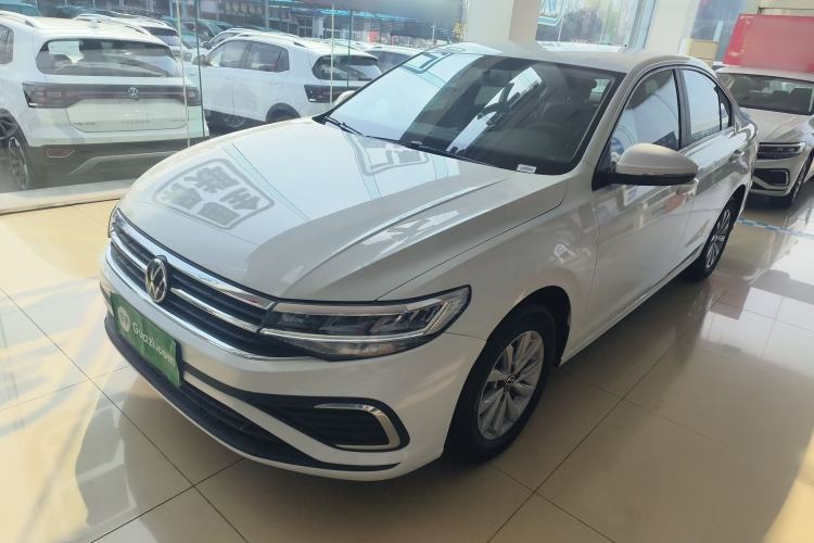 Used Volkswagen Bora 2024 200TSI DSG Comfort Edition Front Left 45 Deg