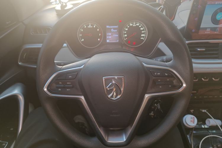 Used Baojun 530 2018 1.5T Manual Luxury Version National V
