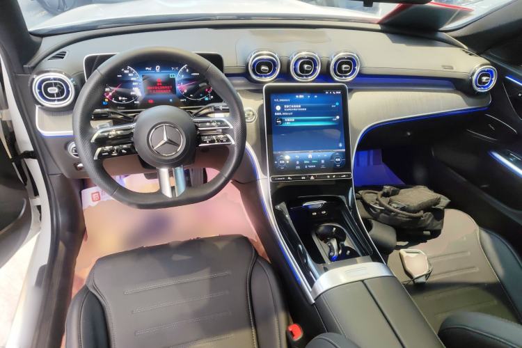 Used Mercedes-Benz C-Class 2024 C 260 L Sport Edition Center Console