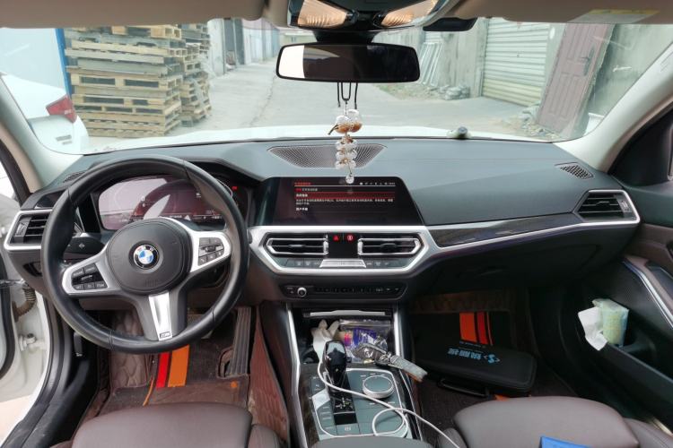 Used BMW 3 Series 2020 Restyled 325Li M Sport Package Center Console