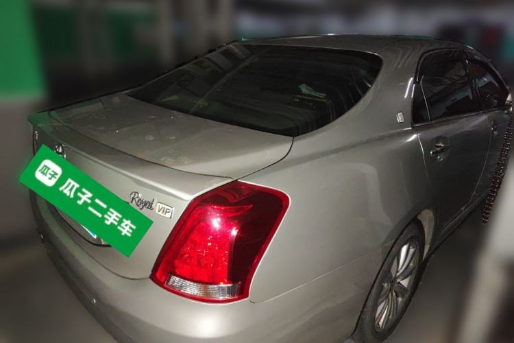 Used Toyota Crown 2011 2.5L Royal Special Edition with Leather and Sunroof Rear Right 45 Deg