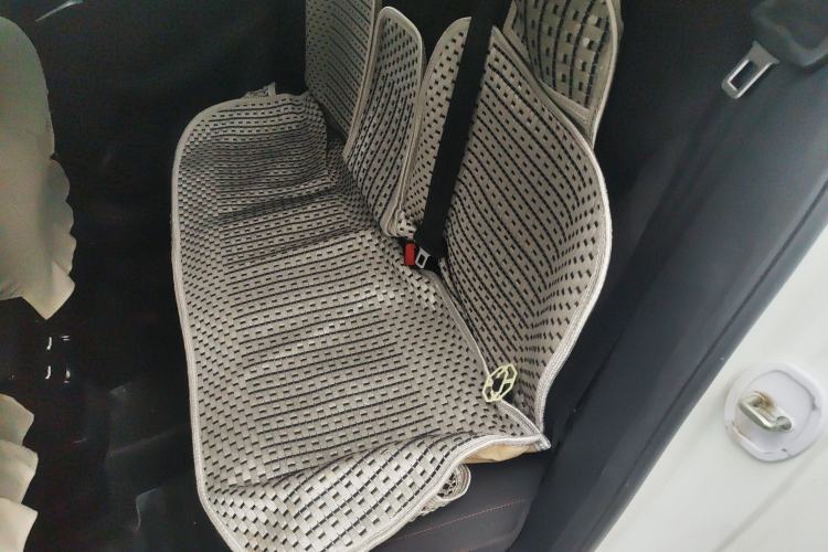 Used Roewe i5 2023 1.5L Manual Comfort Edition Left Rear Seat
