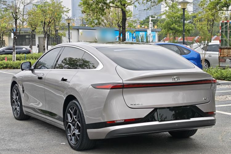 Used CHANGAN NEVO A07 2024 All-Electric "True Fragrance" Edition 710 Flagship Model Exterior 5