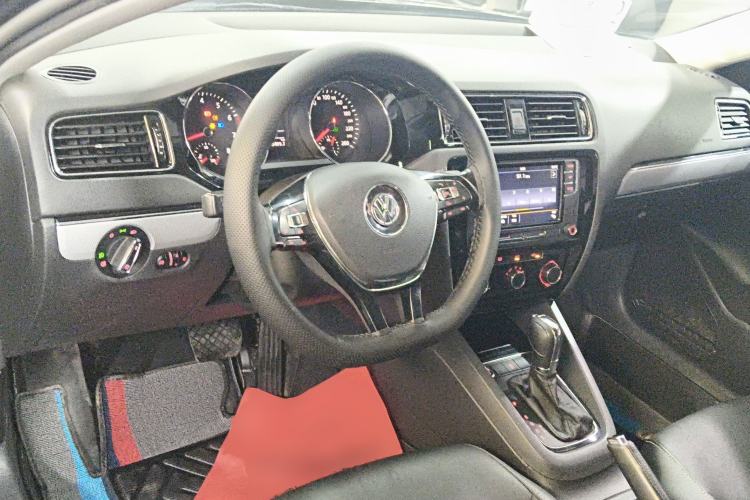 Used Volkswagen Sagitar 2018 280TSI DSG Comfort Model
