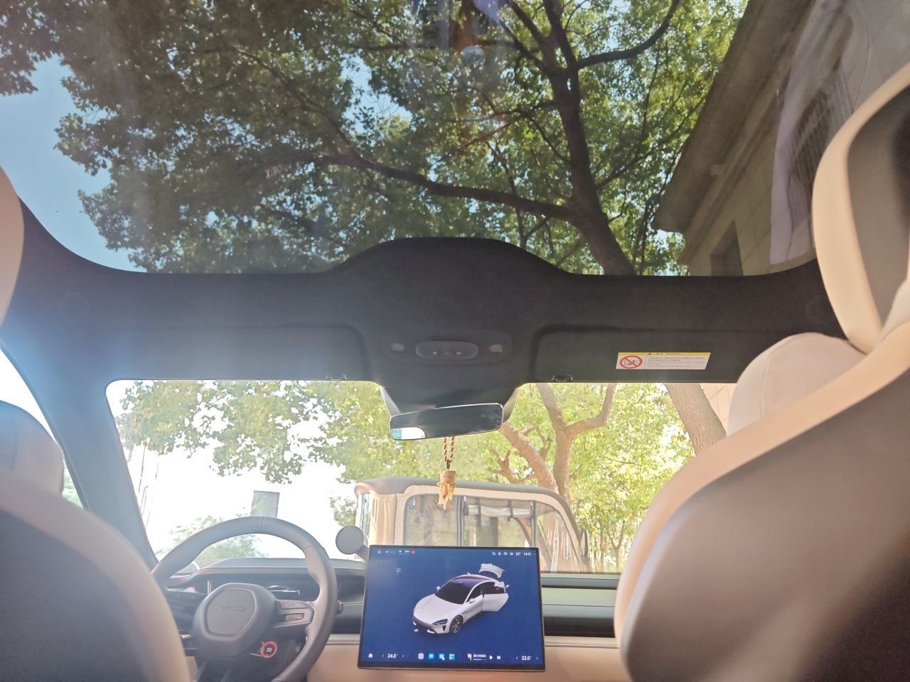 Xiaomi Auto SU7 2024 Four-Wheel Drive Ultra-Long Range Advanced Intelligent Driving Max Edition — снимка 15