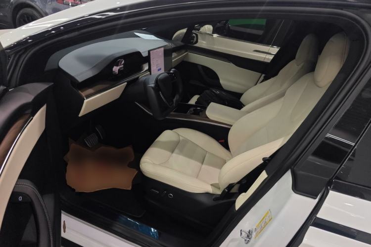 Used Tesla Model X 2023 Dual-Motor All-Wheel-Drive Version
